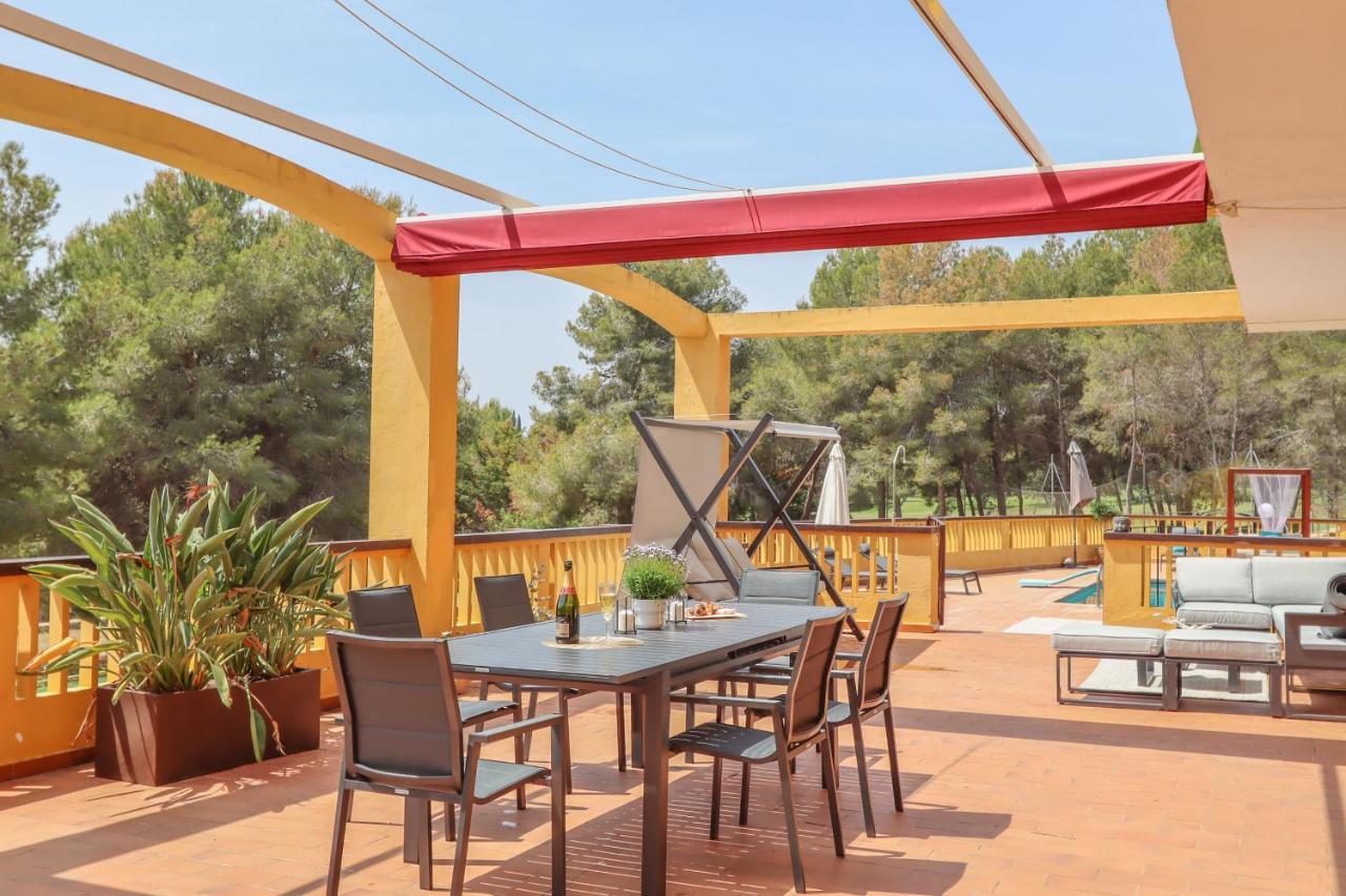 Villa Golf Sitges Vilanova i la Geltrú Kültér fotó
