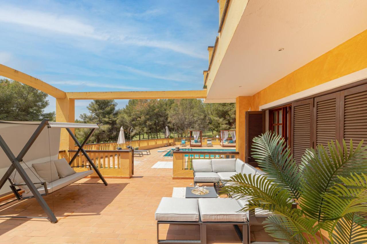 Villa Golf Sitges Vilanova i la Geltrú Kültér fotó